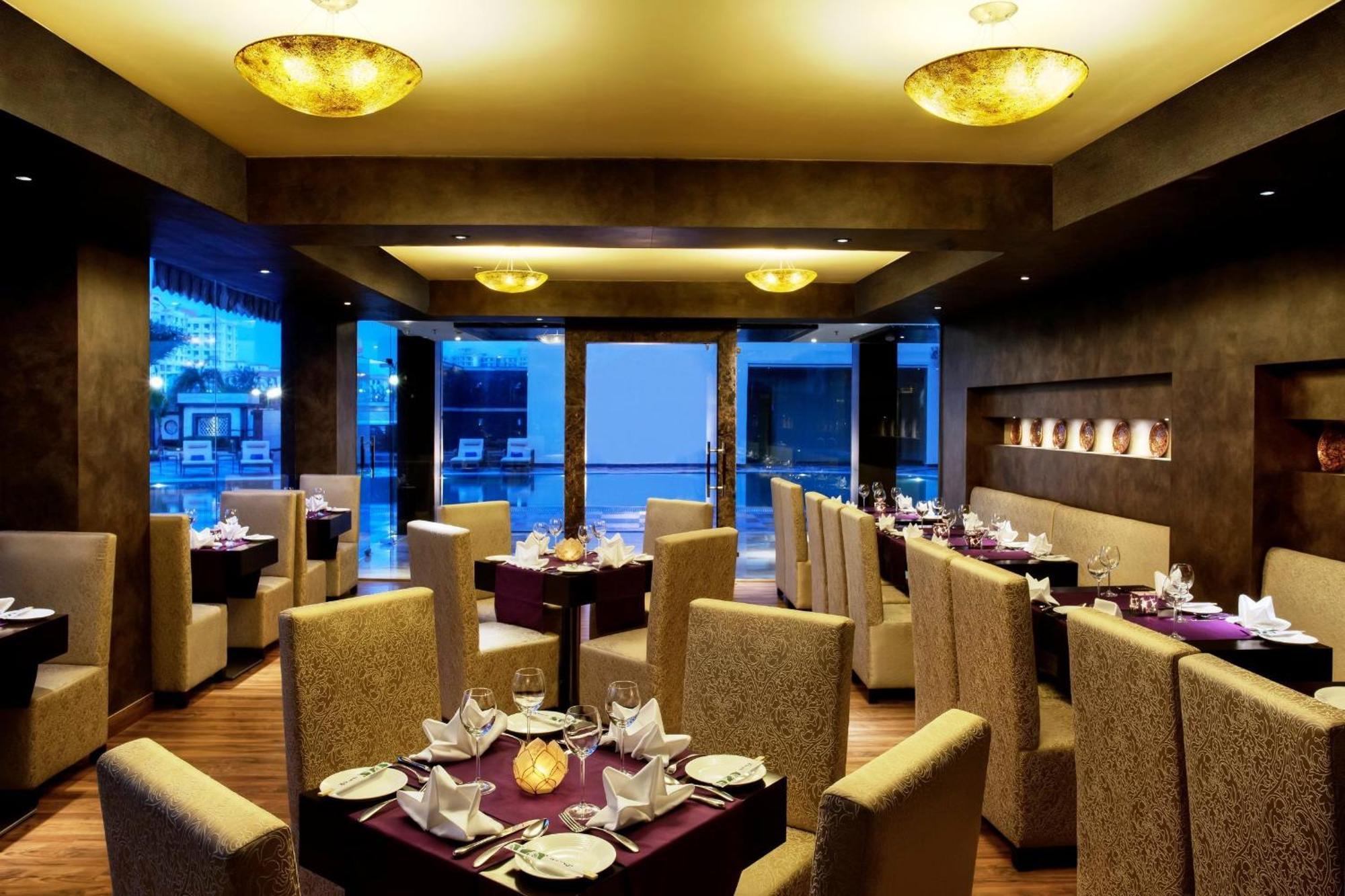 Golden Tulip Bhiwadi Hotel Exterior foto