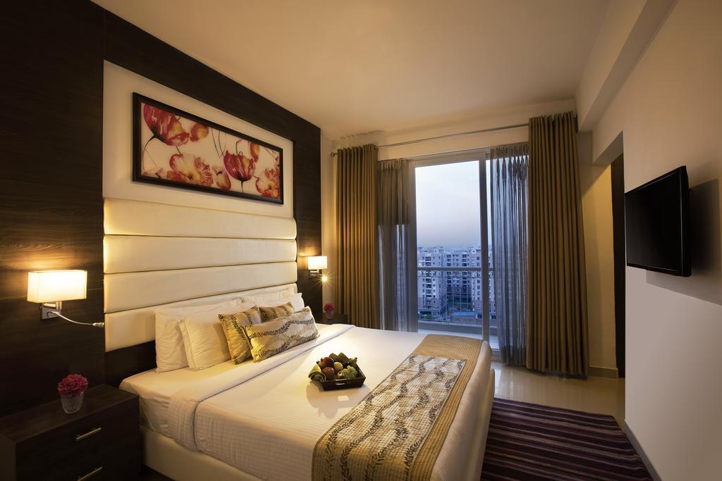 Golden Tulip Bhiwadi Hotel Exterior foto