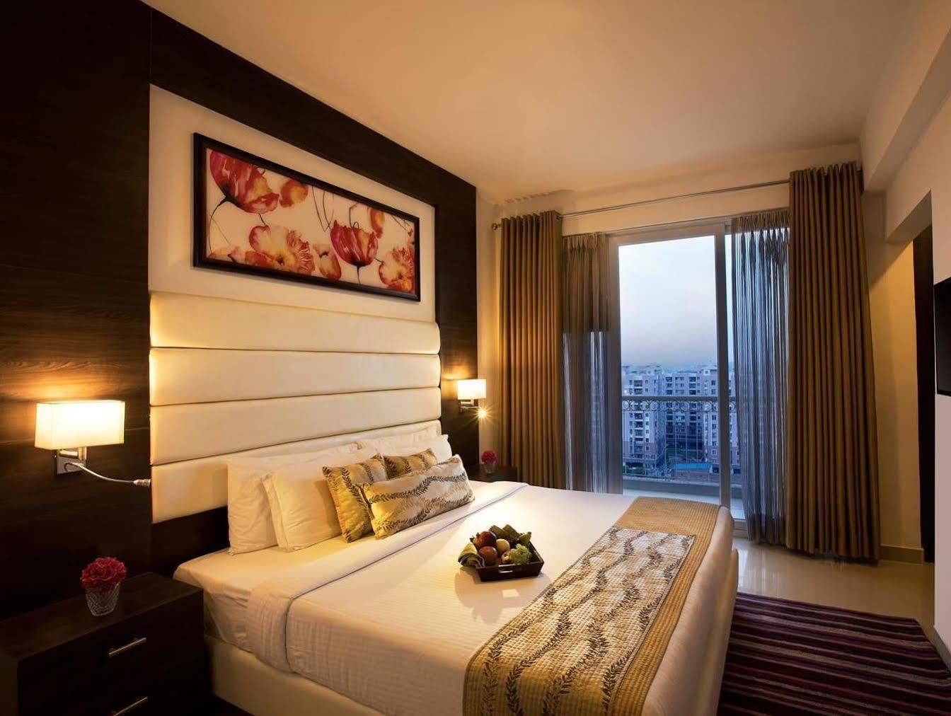 Golden Tulip Bhiwadi Hotel Exterior foto