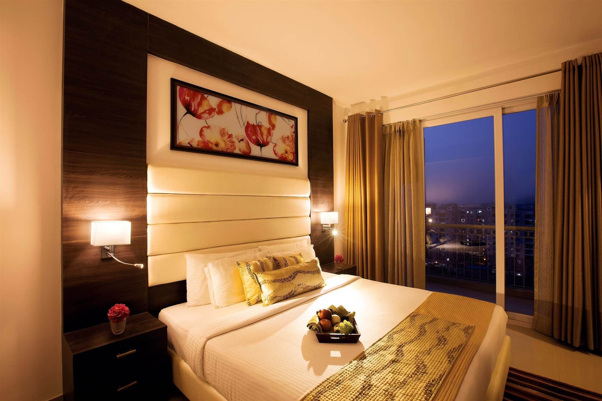 Golden Tulip Bhiwadi Hotel Exterior foto